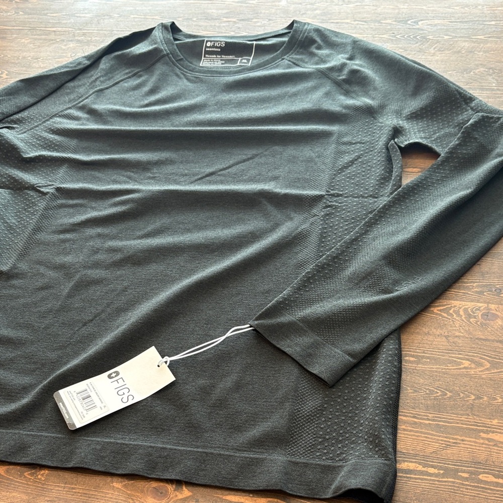 Figs Charcoal Long Sleeve Shirt